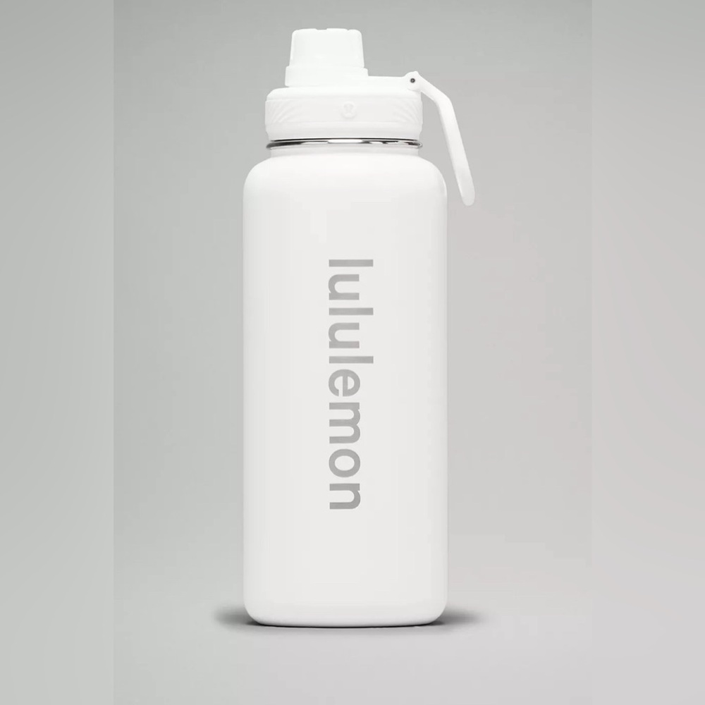 Lululemon Back to Life Sport Bottle 32oz